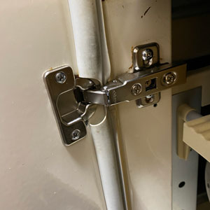 キャビネット丁番